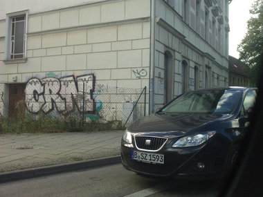 Graffiti Wall in Berlin - Photo by GBBI - crn, berlin