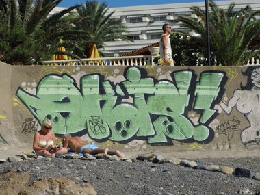 Graffiti Wall - Photo by GBBI - okis