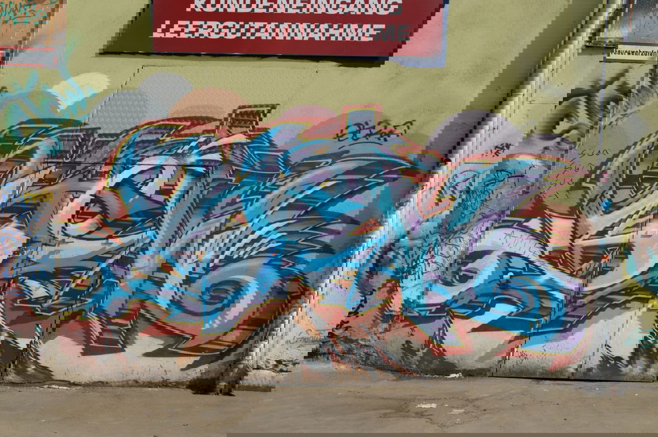 Graffiti Wall - Photo by GBBI - stow, berlin