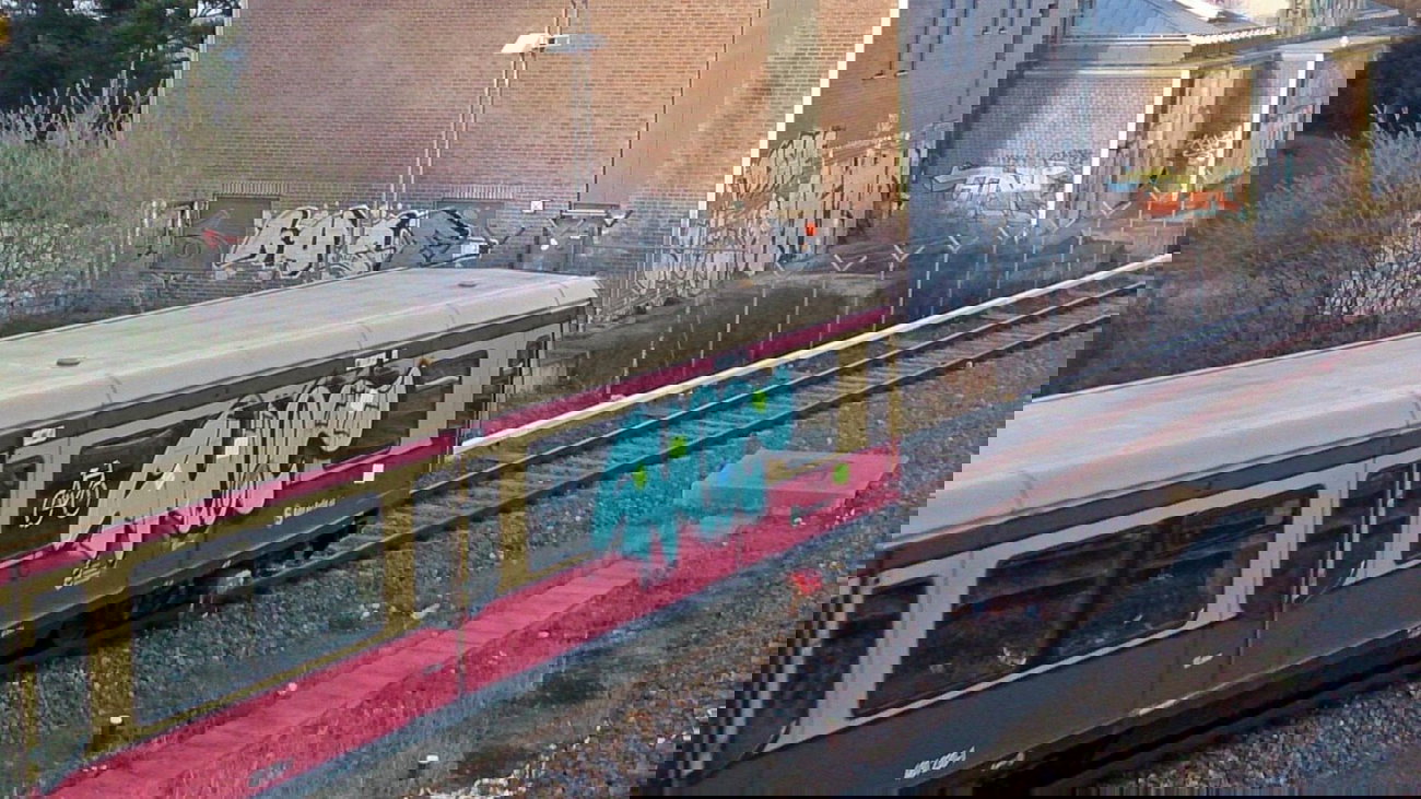 Graffiti Train - Photo by GBBI - smoc, sbahn, berlin