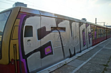 Graffiti Train - Photo by GBBI - smoc, berlin