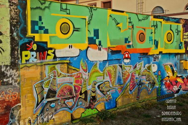 Graffiti Wall - Photo by GBBI - skem, crn, dieus (2014)