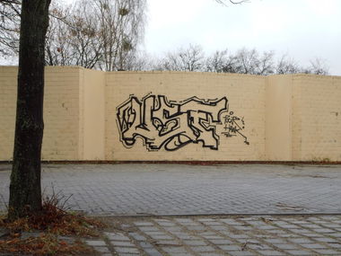 Graffiti Wall - Photo by GBBI - usf, pokar, pocär