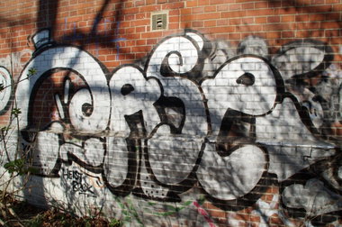 Graffiti Wall - Photo by GBBI - oase, berlin