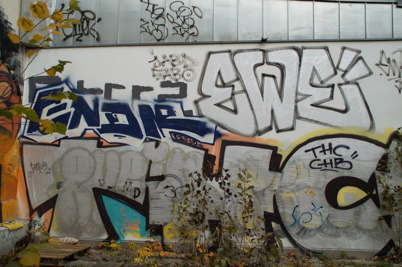 Graffiti Wall - Photo by GBBI - endr, ewe, thc