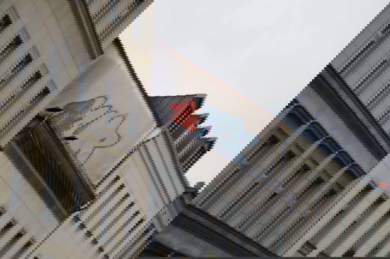 Graffiti Bombing - Photo by GBBI - 1up, oneup, berlin