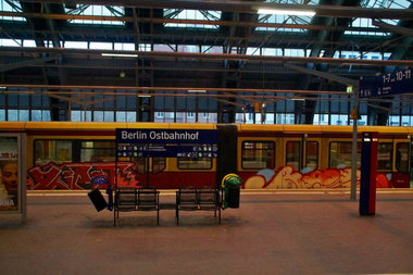 Graffiti Train - Photo by GBBI - sbahn, berlin