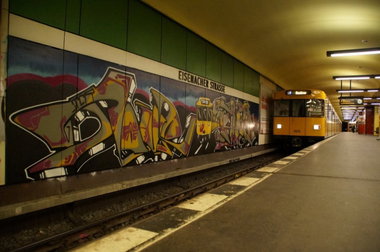 Graffiti Wall - Photo by GBBI - tour, fino, berlin (2014)