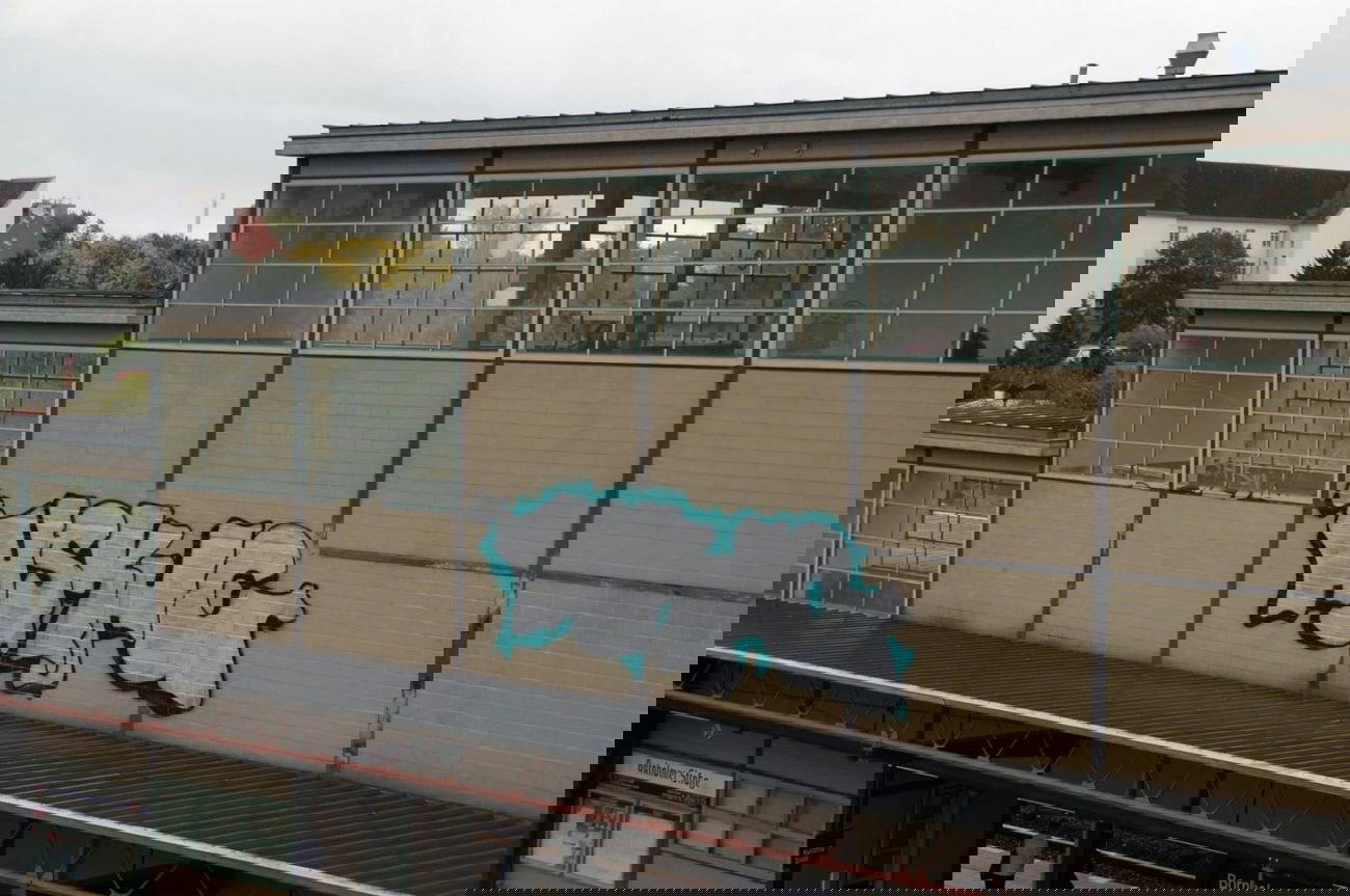 Graffiti Bombing - Photo by GBBI - hsk, khc, berlin