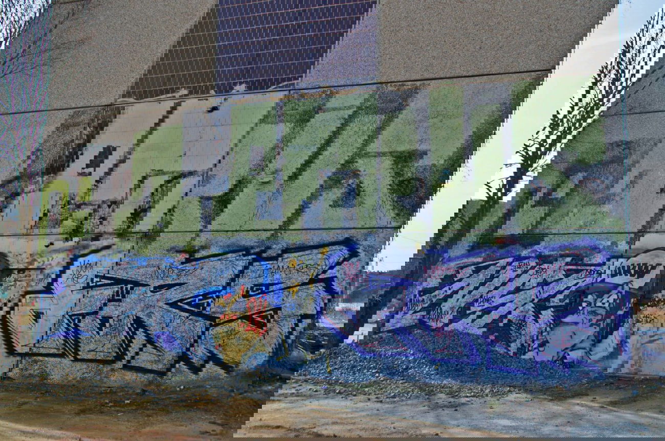 Graffiti Wall - Photo by GBBI - gate, trus, nsc