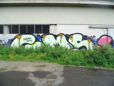 Graffiti Wall - Photo by GBBI - gms, berlin
