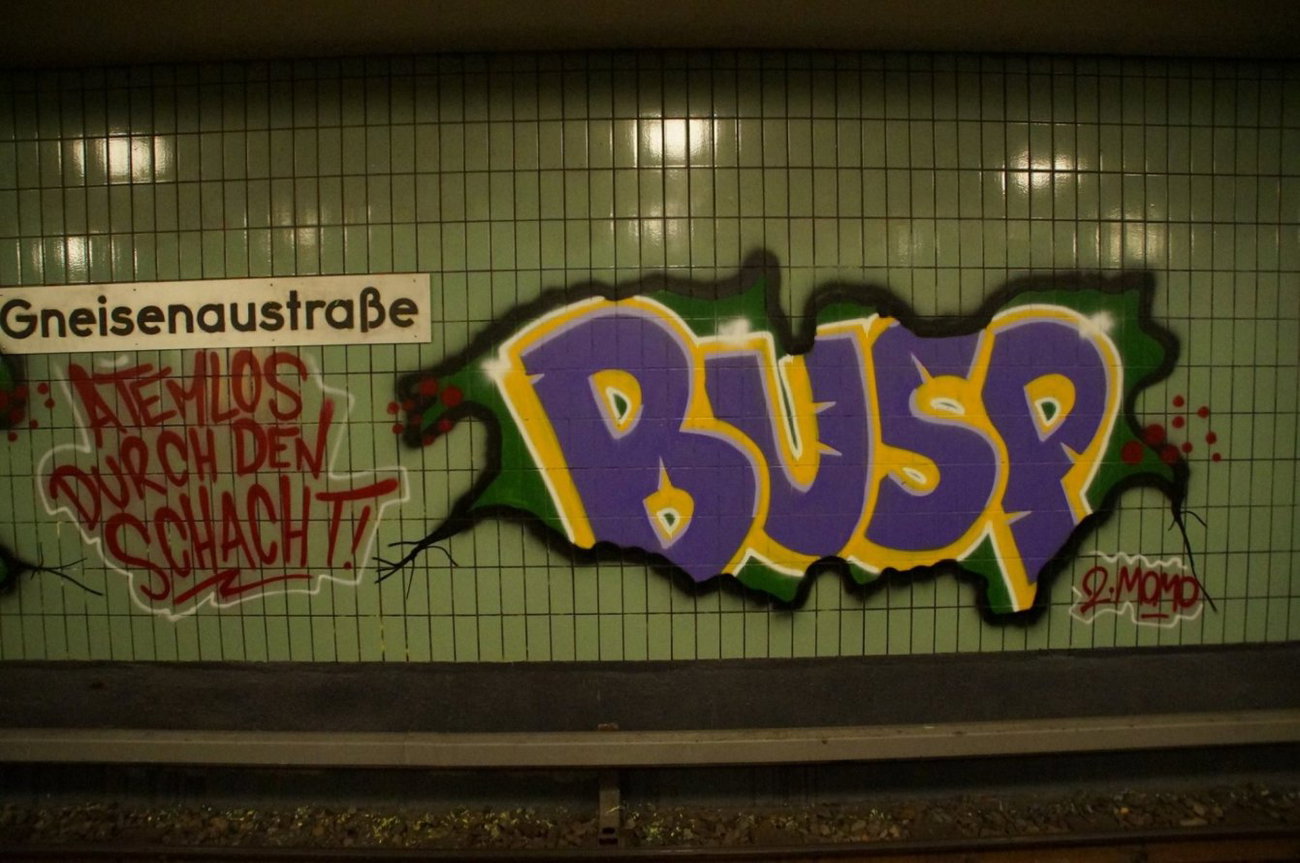 Graffiti Wall - Photo by GBBI - busp, atemlos, berlin