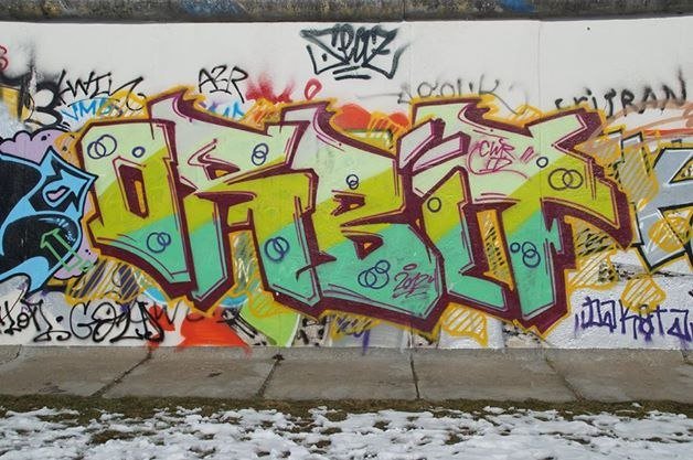 Graffiti Wall - Photo by GBBI - orbit, berlin, wall