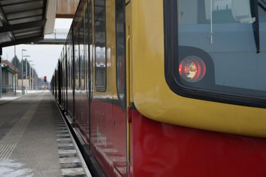 Graffiti Train - Photo by GBBI - sbahn, berlin
