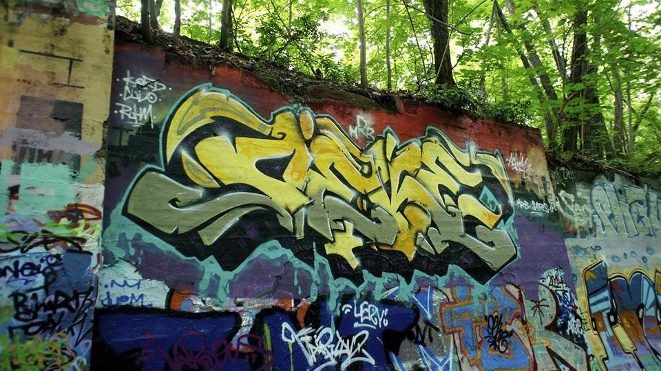 Graffiti Wall - Photo by GBBI - achim, berlin