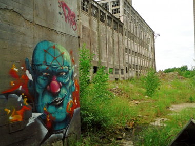 Graffiti Wall - Photo by GBBI - dhos