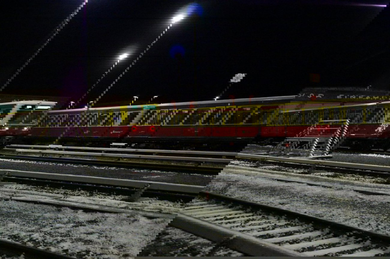 Graffiti Train - Photo by GBBI - sbahn, yard (2014)