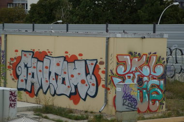 Graffiti Wall - Photo by GBBI - fantom, jkl, acf
