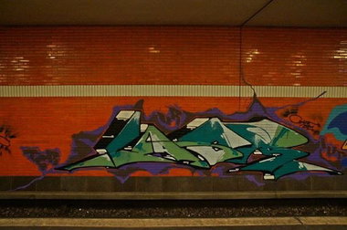 Graffiti Wall - Photo by GBBI - lasr, tcr, berlin