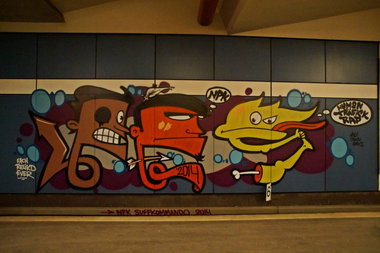 Graffiti Bombing - Photo by GBBI - npk, berlin, ubahn (2014)