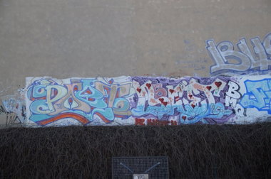 Graffiti Wall - Photo by GBBI - poet, saet, berlin (1995)
