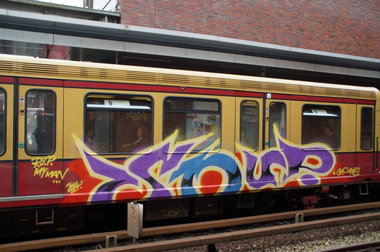 Graffiti Train - Photo by GBBI - soup, berlin