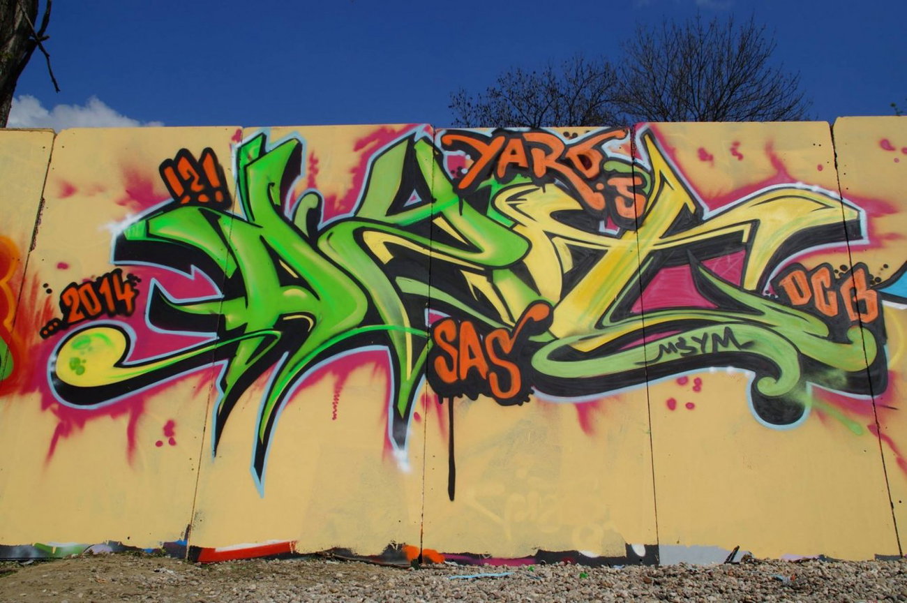 Graffiti Wall - Photo by GBBI - ast, yard5, sas (2014)