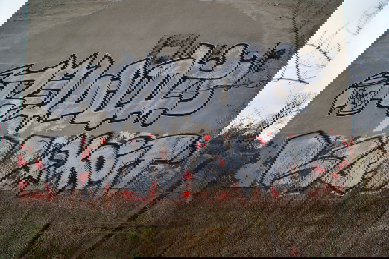 Graffiti Bombing - Photo by GBBI - yowat, jkl, Run