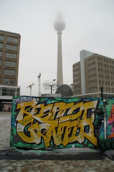 Graffiti Wall in Berlin - Photo by GBBI - crn, berlin