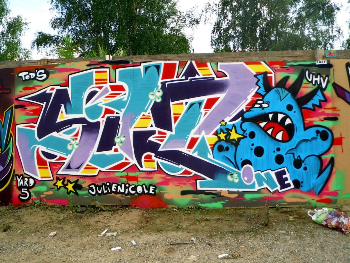 Graffiti Wall - Photo by GBBI - silt, tods, uhv