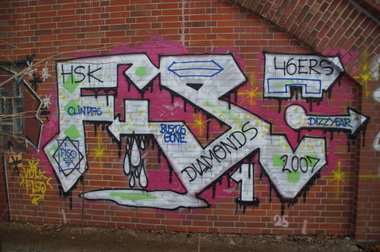 Graffiti Wall - Photo by GBBI - fiso, hsk, 46ers