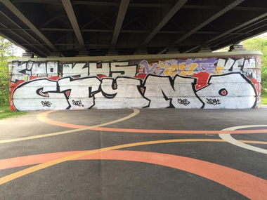 Graffiti Wall - Photo by GBBI - cty, no