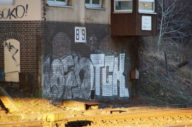 Graffiti Wall - Photo by GBBI - lofd, tck, berlin