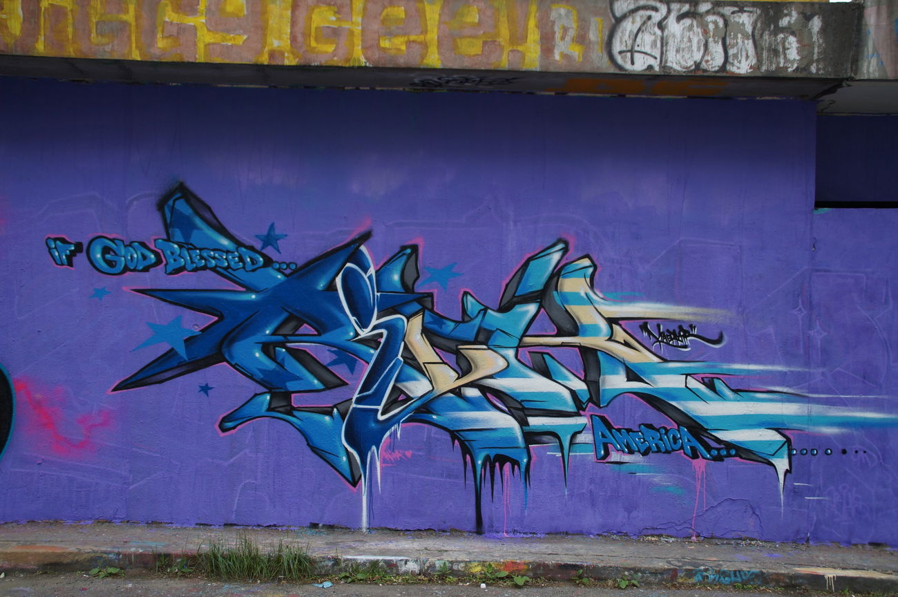 Graffiti Wall - Photo by GBBI - rick, prag