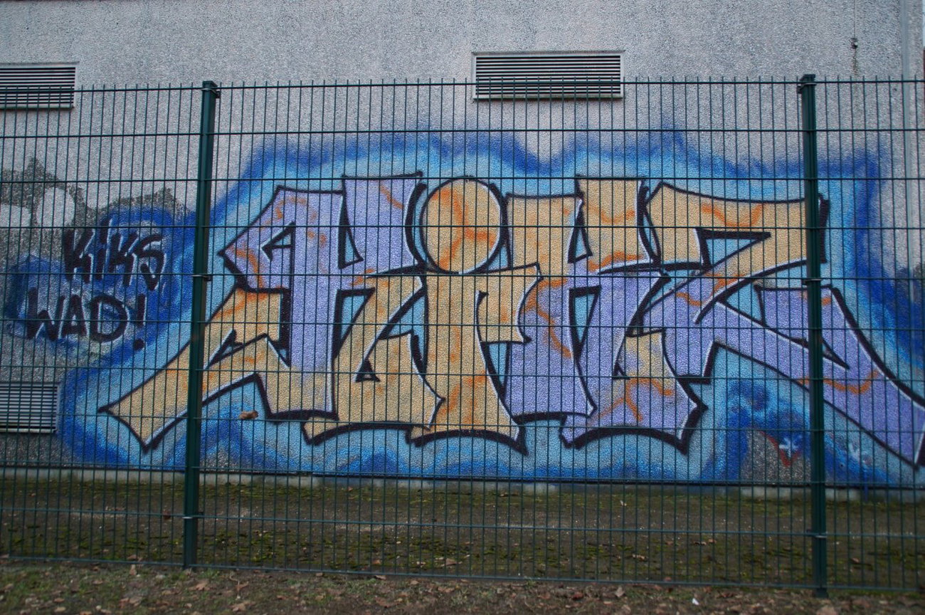 Graffiti Wall - Photo by GBBI - kickz, wad, berlin