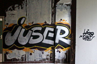 Graffiti Artwork - Photo by GBBI - juser, hate, cops