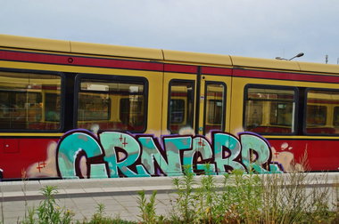 Graffiti Train - Photo by GBBI - crn, gbr, berlin