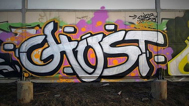 Graffiti Bombing - Photo by GHO5T (2015)