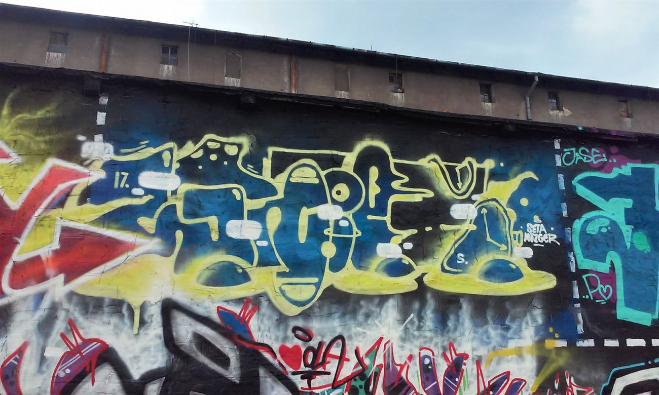 Graffiti Wall - Photo by GNIEw (2017)