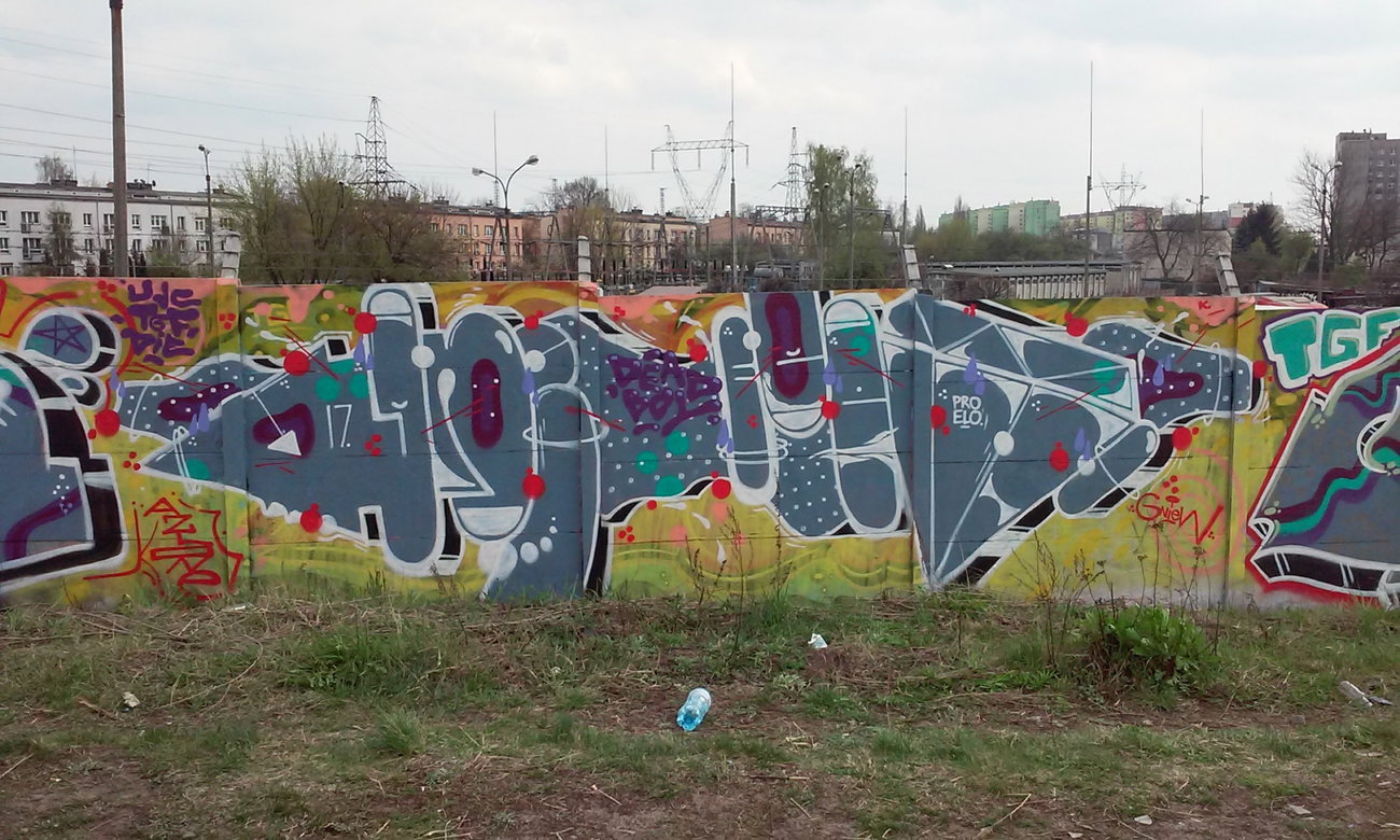 Graffiti Wall - Photo by GNIEw (2017)