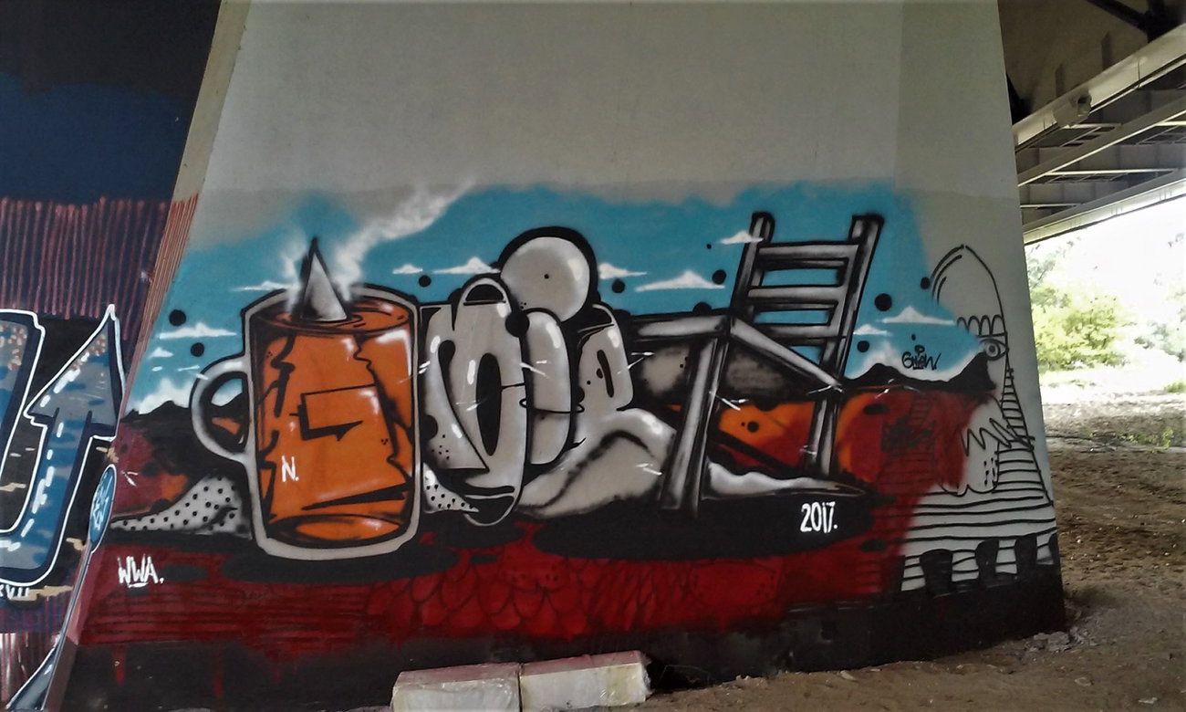 Graffiti Wall - Photo by GNIEw