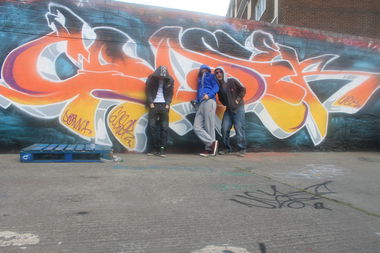 Graffiti Bombing - Photo by GODSER - godser, piece, ugk (2012)