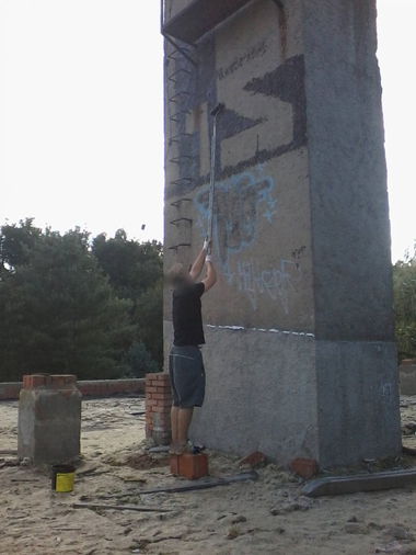 Graffiti Bombing - Photo by GROBIANS - GROBIANS (2014)