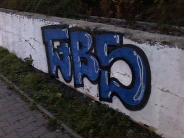 Graffiti Bombing - Photo by GROBIANS - GBS, Grobians (2014)