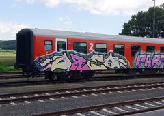 Graffiti Train - Photo by GUETERSLOW