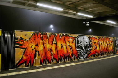 Graffiti Train - Photo by GUETERSLOW