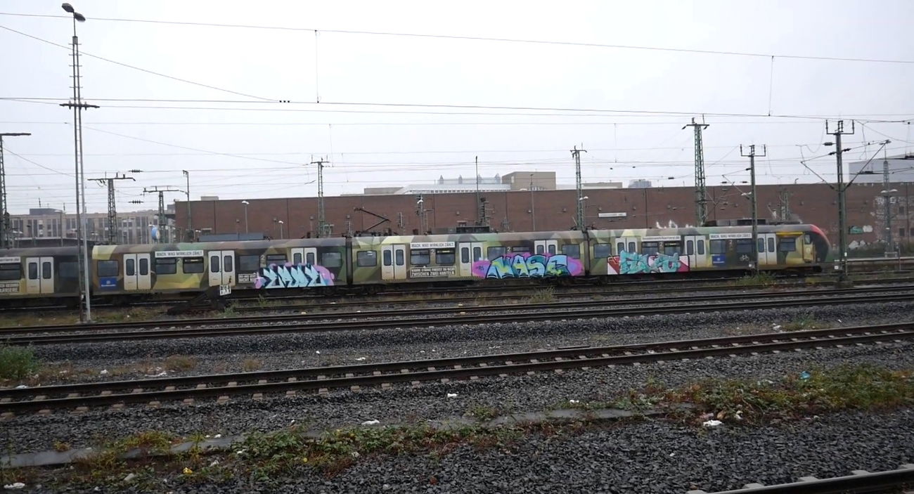 Graffiti Train - Photo by GUETERSLOW (2019)