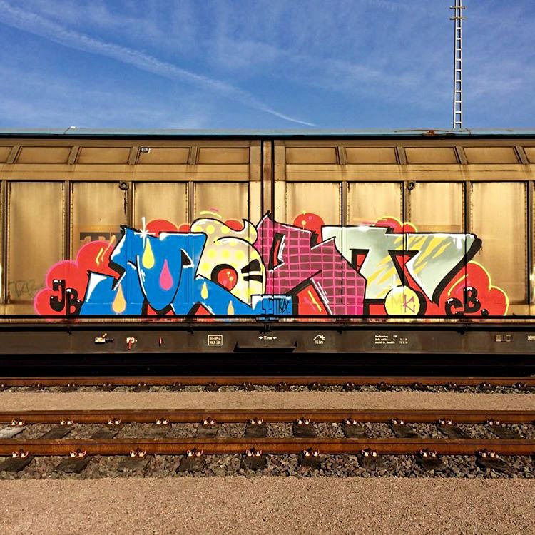 Graffiti Train - Photo by GUETERSLOW - jbcb (2016)