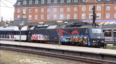 Graffiti Train - Photo by GUETERSLOW - then