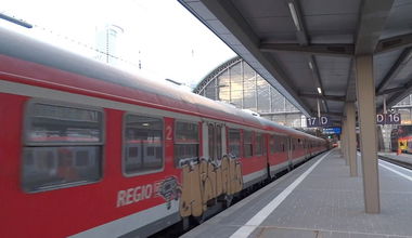 Graffiti Train - Photo by GUETERSLOW